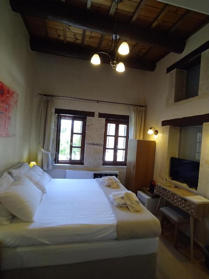 Wild Violet Villa: An Old Vision Of Luxury Melidhónion 외부 사진