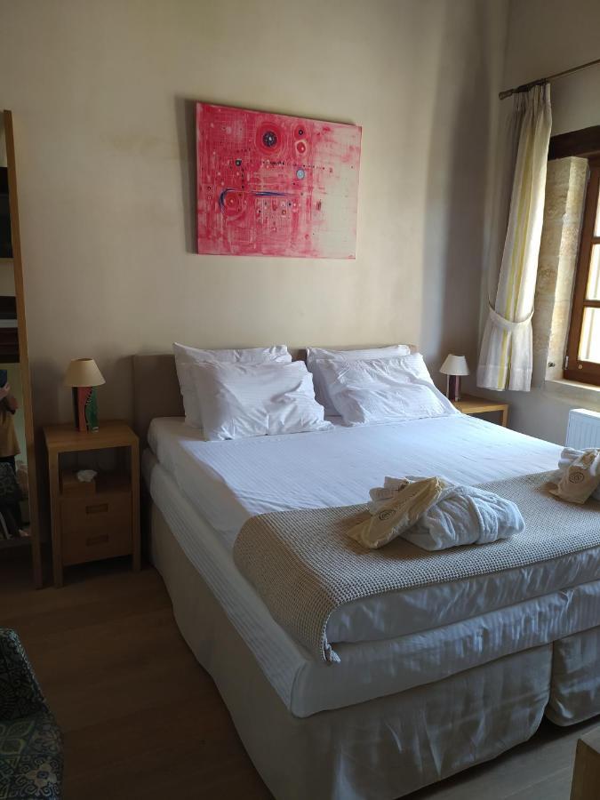 Wild Violet Villa: An Old Vision Of Luxury Melidhónion 외부 사진