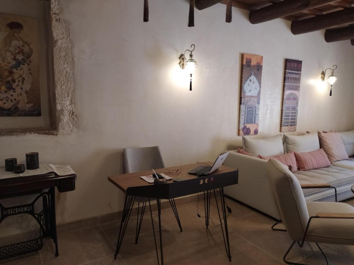Wild Violet Villa: An Old Vision Of Luxury Melidhónion 외부 사진